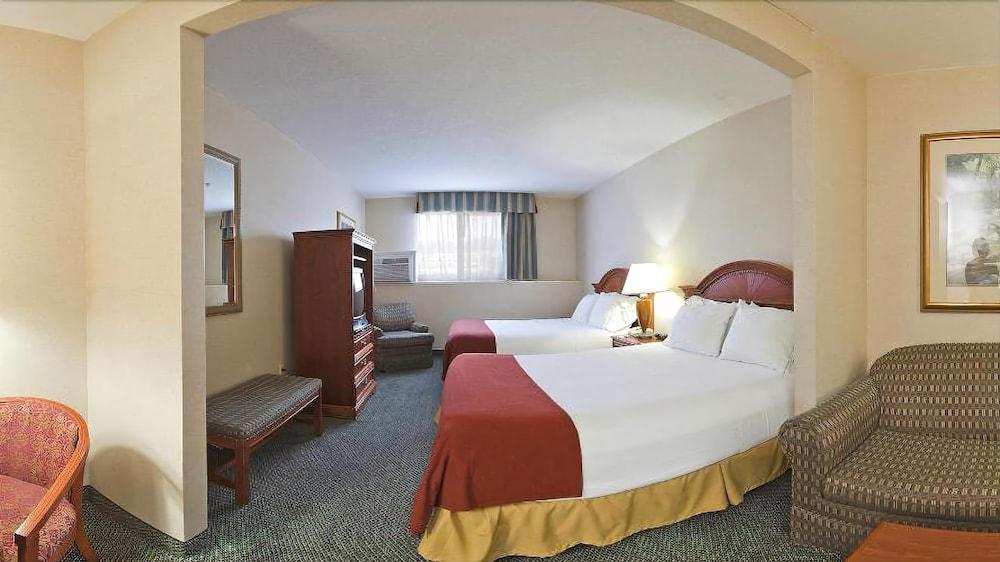 Holiday Inn Express Hotel & Suites Waterford By Ihg Zewnętrze zdjęcie