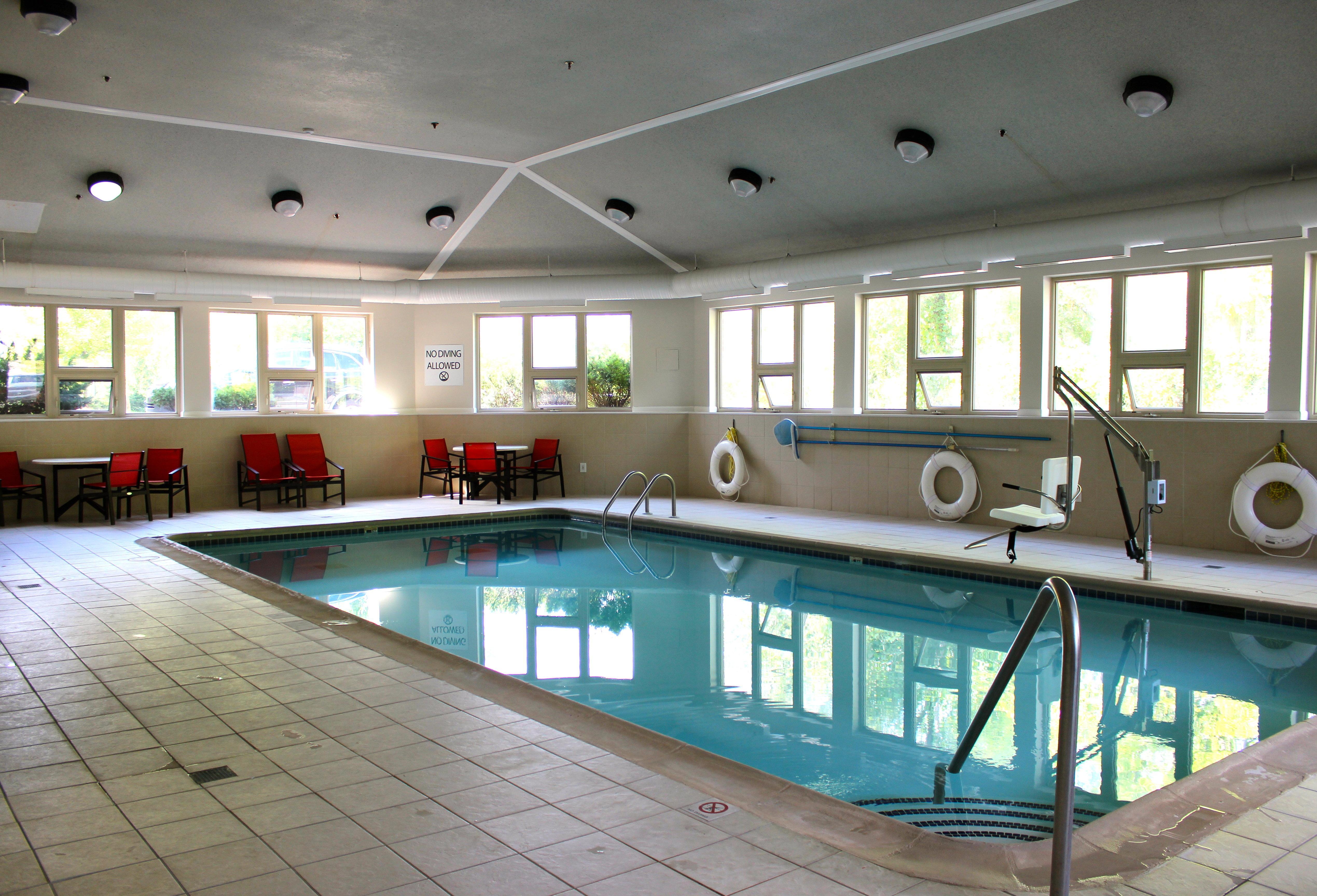 Holiday Inn Express Hotel & Suites Waterford By Ihg Zewnętrze zdjęcie