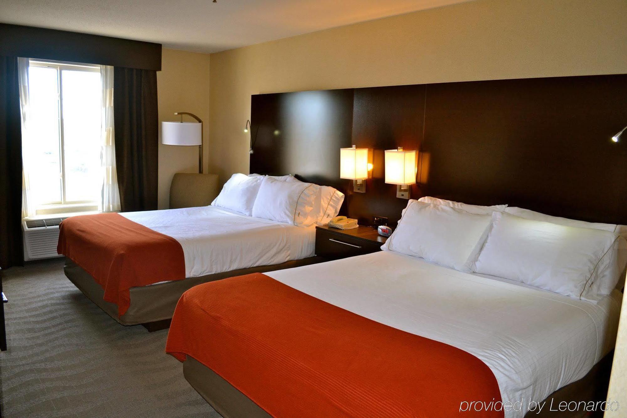 Holiday Inn Express Hotel & Suites Waterford By Ihg Zewnętrze zdjęcie